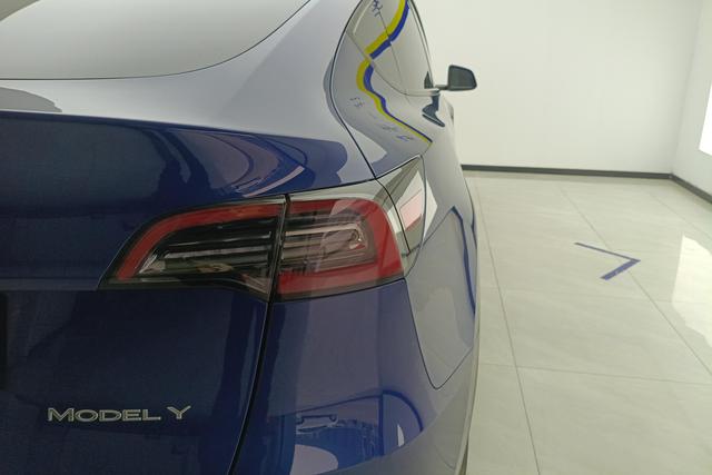 Tesla Model Y id 3785650 из Китая 9