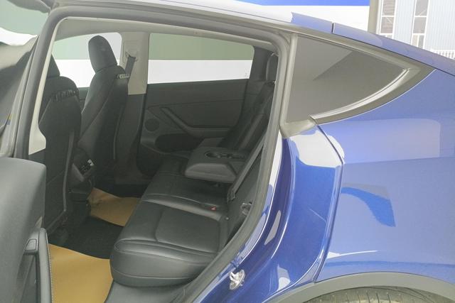 Tesla Model Y id 3785650 из Китая 17