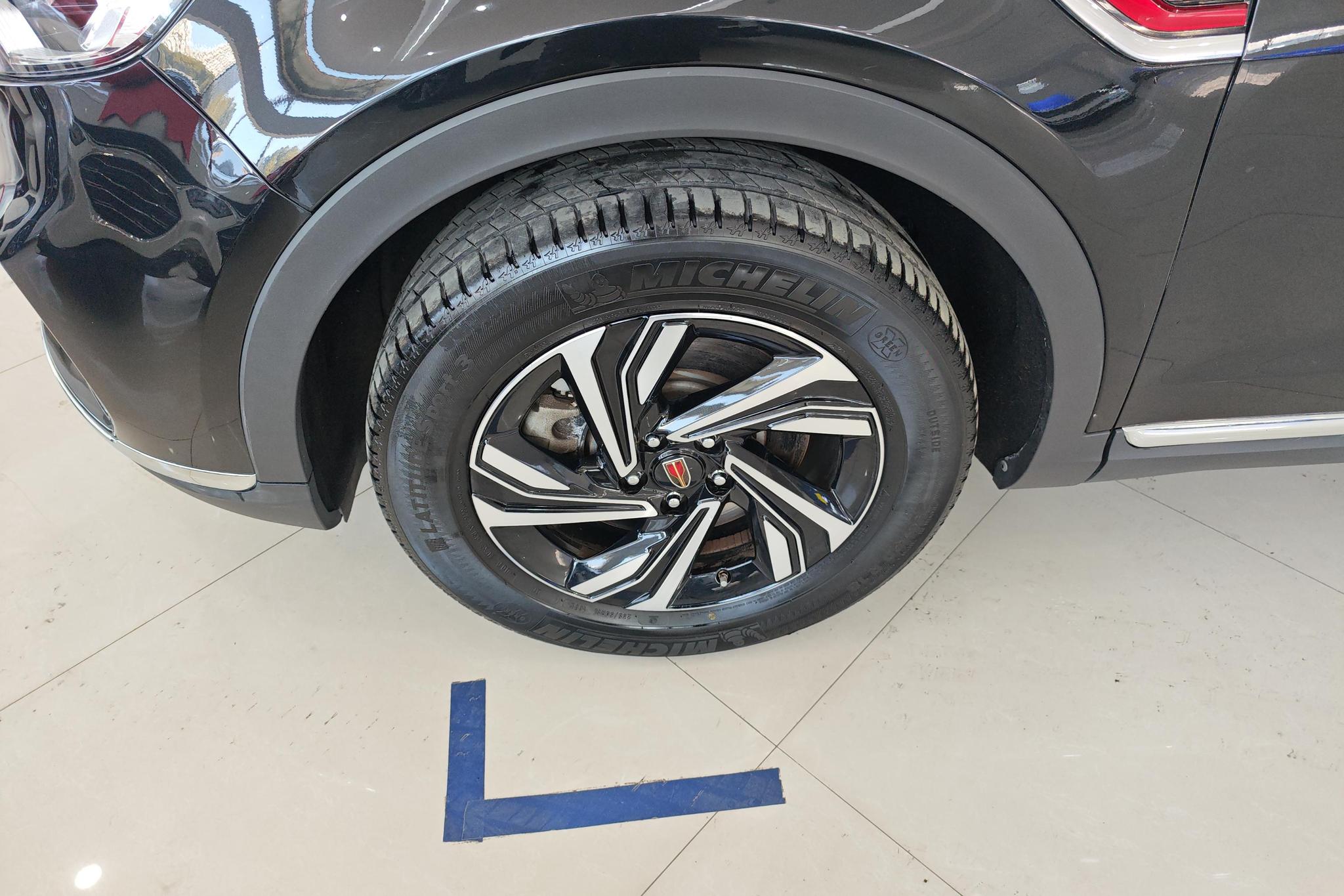 Hongqi HS5 2022 2.0T