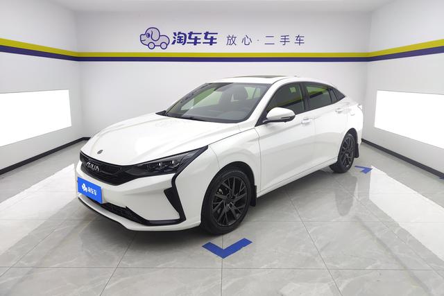 Dongfeng Fengshen Yixuan 2020 — фото 1