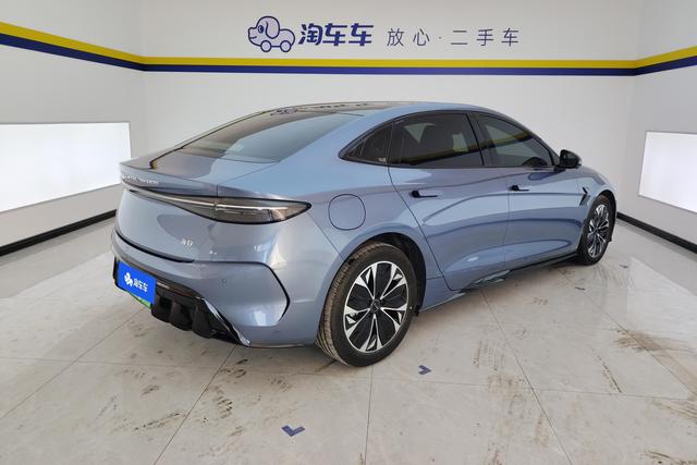 BYD seal 2024 Темно-серый из Китая, фото 3