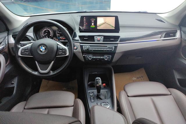 BMW X1 2020 — фото 12