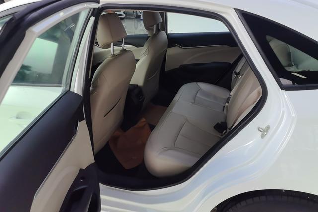 Buick Yinglang id 3775241 из Китая 8