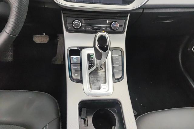 Geely Automobile Emgrand GL id 3804515 из Китая 8