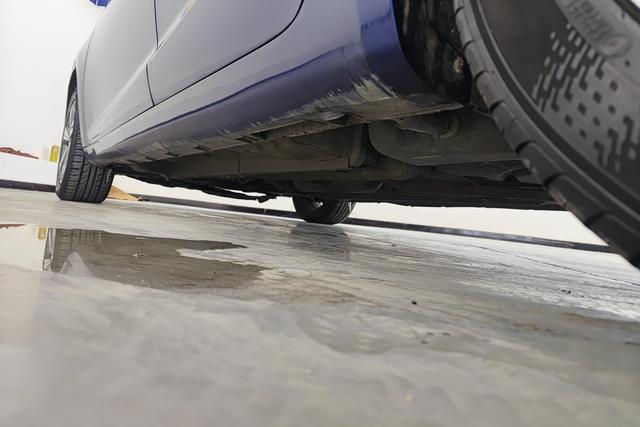 Geely Automobile Emgrand GL id 3804515 из Китая 11