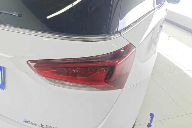 Buick GL6 2021 323 T Hybrid Luxury — фото 8