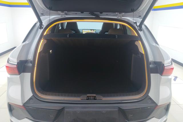 BYD Yuan PLUS 2023 Белый из Китая