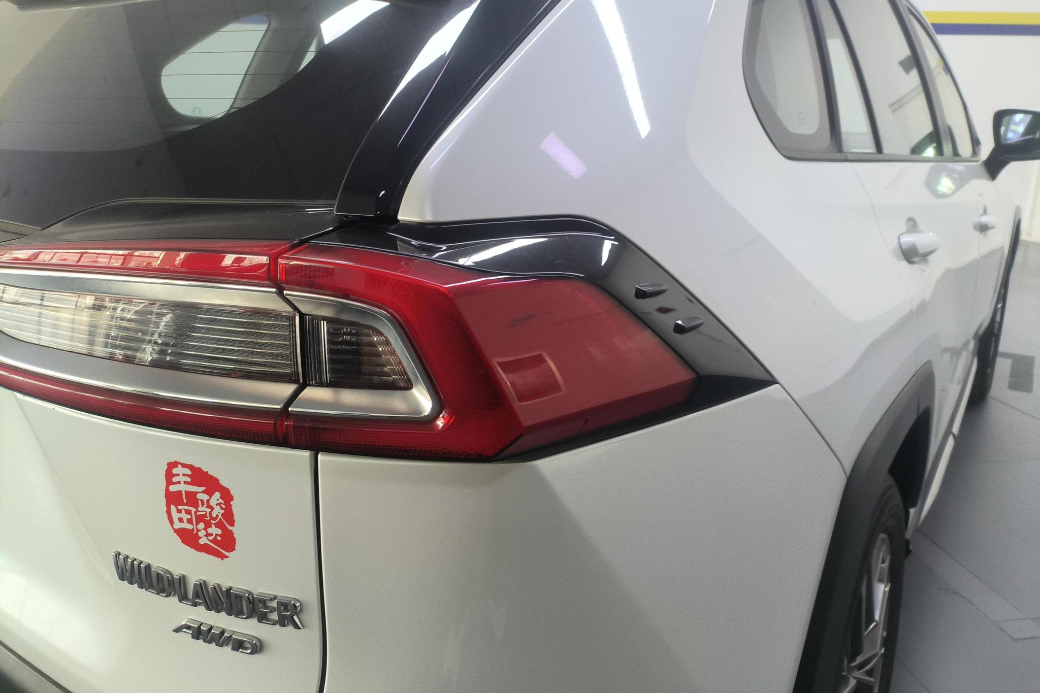 Toyota Wildlander 2023 2.0L Luxury PLUS