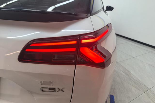 Citroen Versailles C5 X id 3785654 из Китая 10