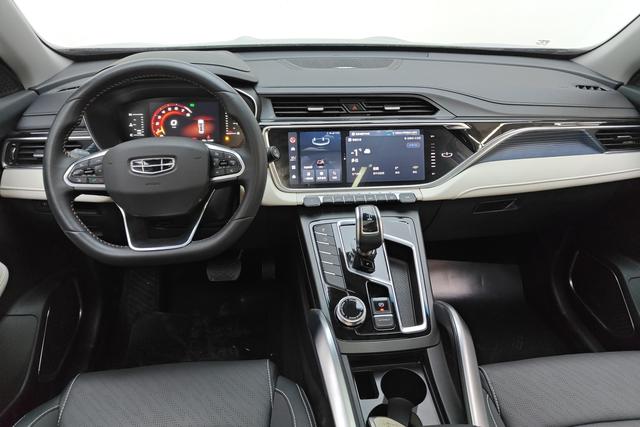 Geely Automobile Boyue 2022 Темно-серый из Китая, фото 2