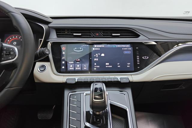 Geely Automobile Boyue 2022 Темно-серый из Китая, фото 6