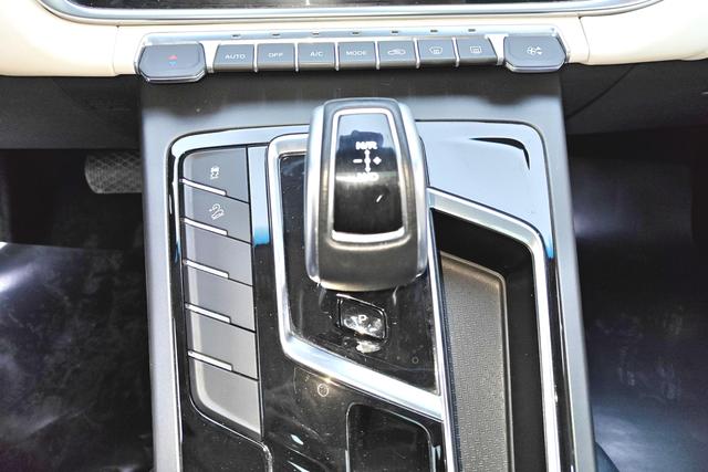 Geely Automobile Boyue id 3785053 из Китая 17