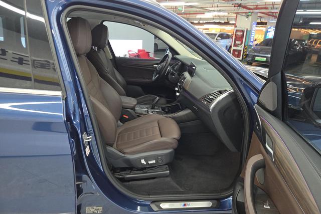 BMW X3 2021 — фото 16
