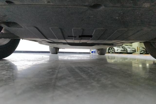 Nezha Automobile Nezha U 2022 Желтый из Китая