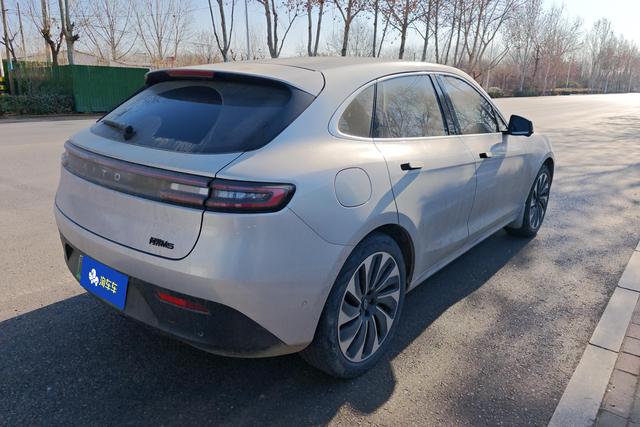 AITO Ask the world M5 2022 Серебристо-серый из Китая, фото 3