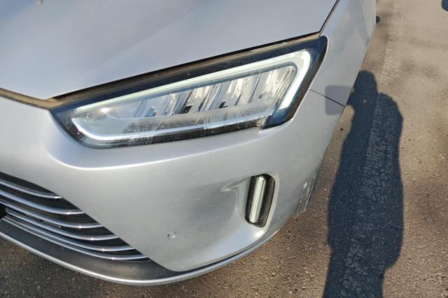 AITO Ask the world M5 2022 Серебристо-серый из Китая, фото 6