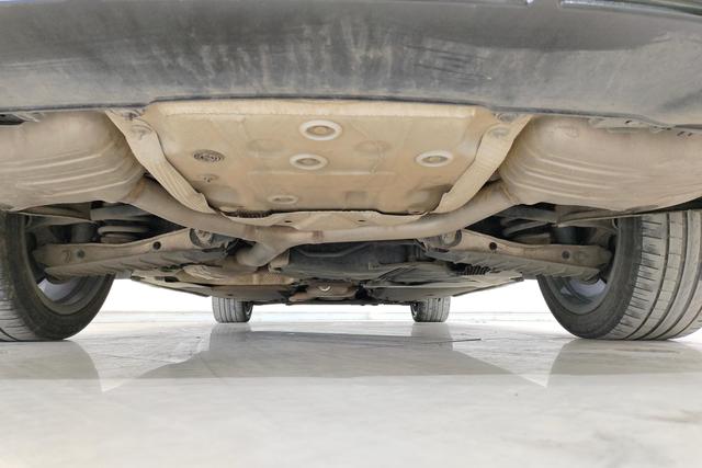 Audi A4L id 3824792 из Китая 12