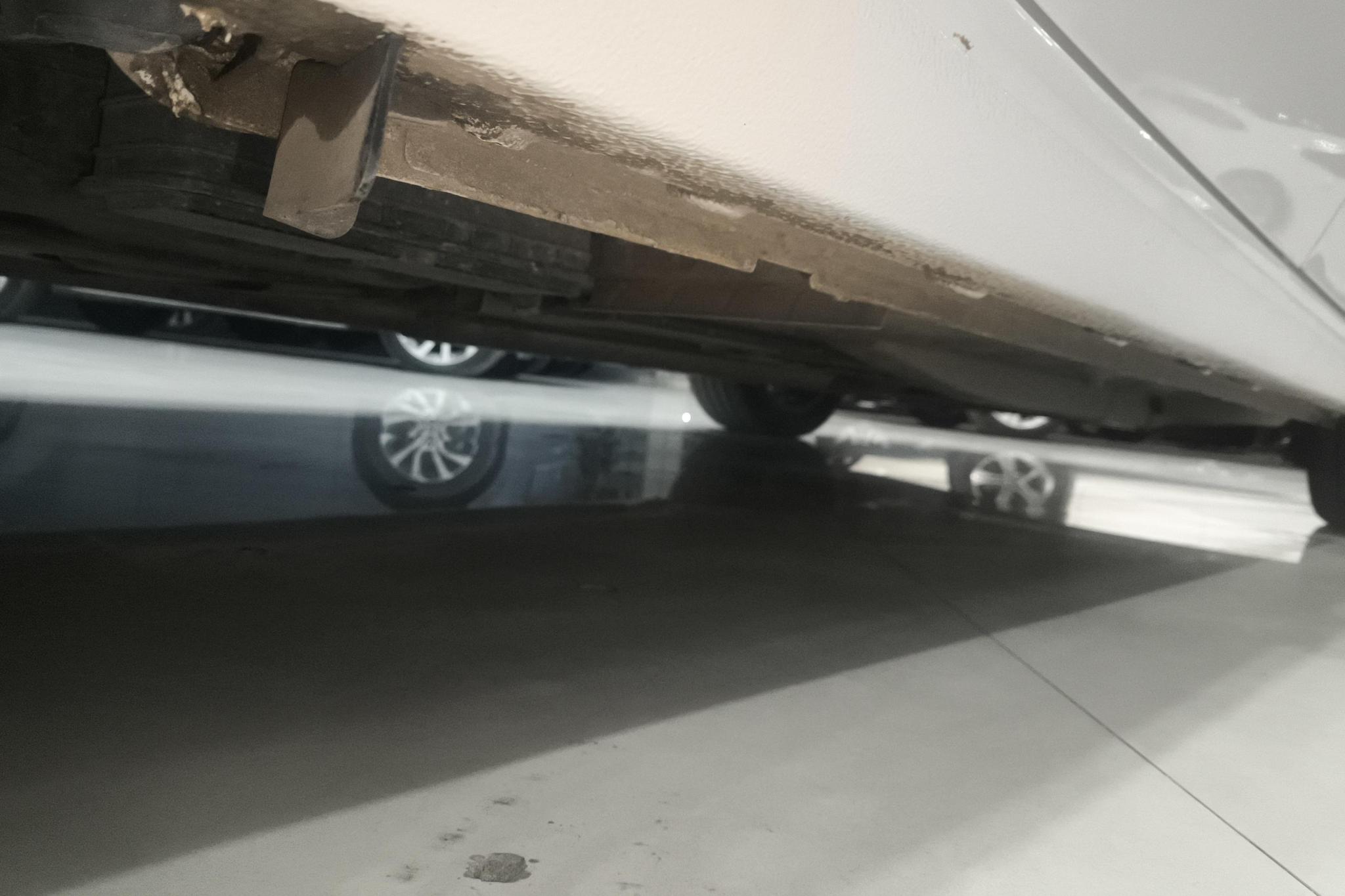 Buick GL6 2021 323T Luxury
