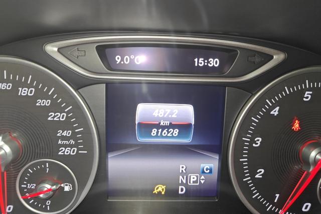 Mercedes Benz B-Class 2017 — фото 13