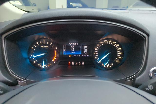 Ford Mondeo id 3804288 из Китая 16