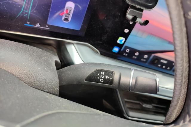 Haval Divine beast 2021 Темно-серый из Китая, фото 6