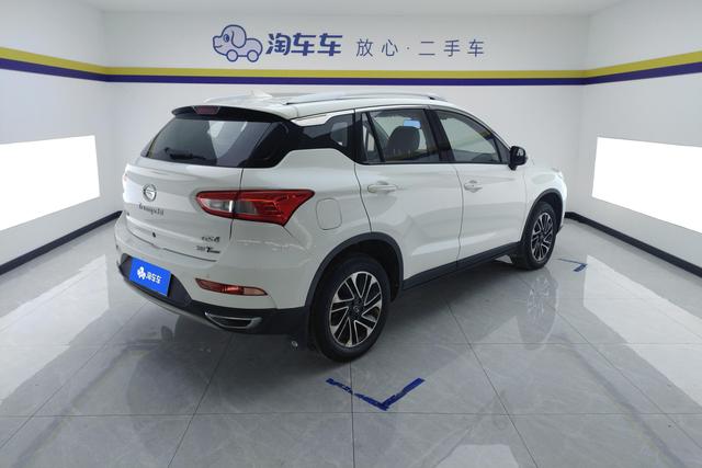 Gac Trumpchi Trumpchi GS4 2017 — фото 3