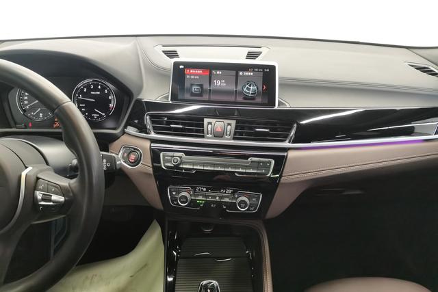 BMW X2 2020 — фото 13