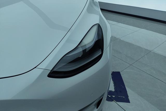 Tesla Model Y 2021 — фото 4