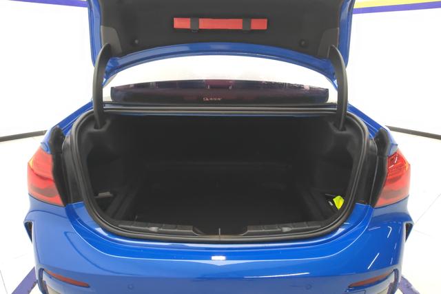 BMW 1 series 2020 Синий из Китая