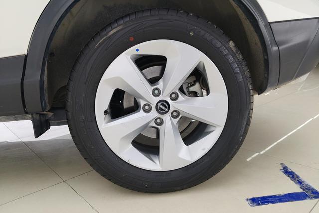 Nissan Qashqai id 3782341 из Китая 12