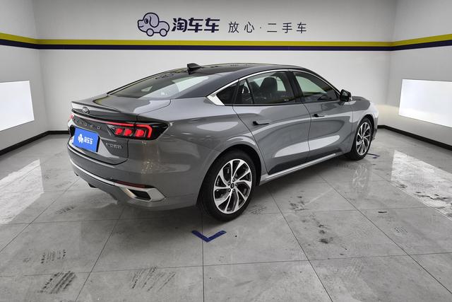 Ford Mondeo 2022 Eco Boost 245 — фото 3