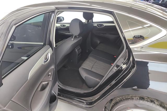 Nissan Xuan Yi 2025 Черный из Китая