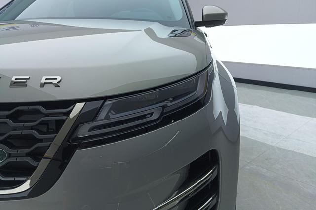 Land Rover Range Rover Evoque 2022 L 249 PS R-Dynamic — фото 4