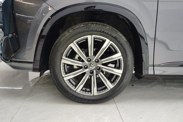 Chang'an CS75 PLUS 2023 Темно-серый из Китая, фото 2