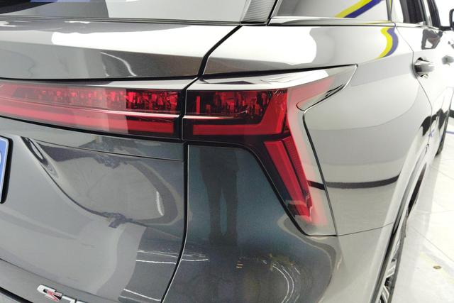 Chang'an CS75 PLUS 2023 Темно-серый из Китая, фото 4