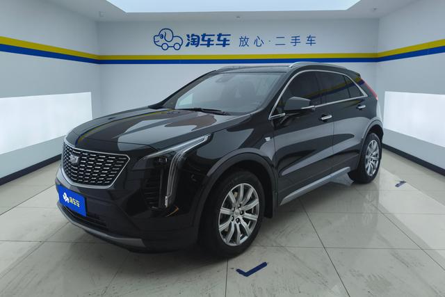 Cadillac XT4 2022 — фото 1