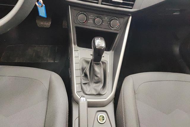 Volkswagen Polo id 3804378 из Китая 11