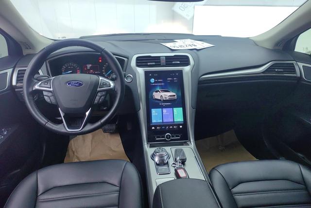 Ford Mondeo 2020 Eco Boost 180 — фото 13