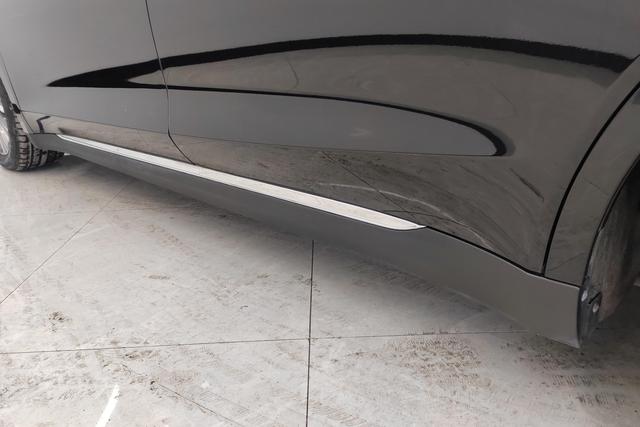 Red flag E-QM5 id 3785760 из Китая 9