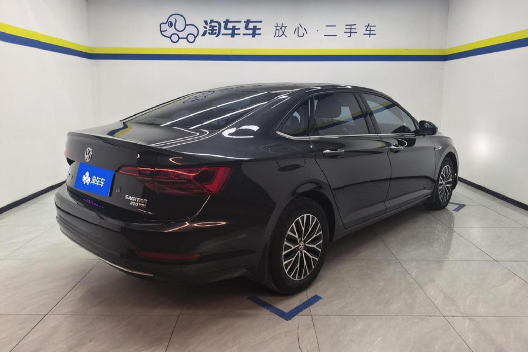 Volkswagen Sagitar 2020 200TSI DSG Comfort VI