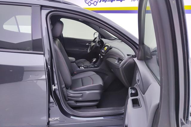 Chevrolet Equinox 2021 550 T RS — фото 17