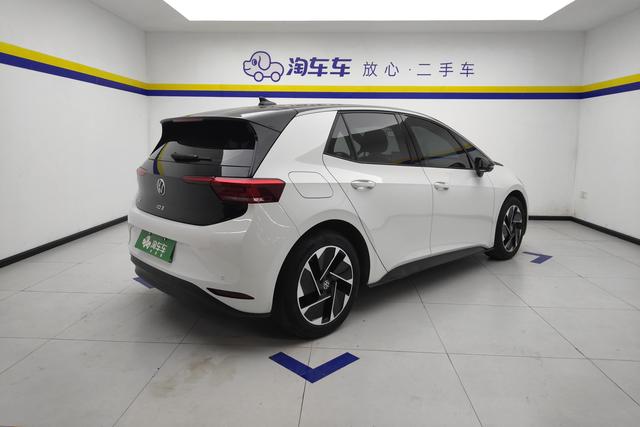 Volkswagen ID.3 2025 Белый из Китая, фото 4