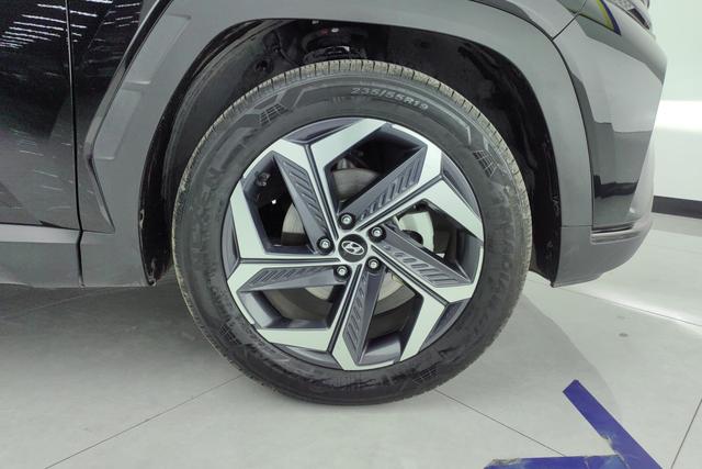 Hyundai Tucson 2023 L 1.5 T DLX 2 WD — фото 9
