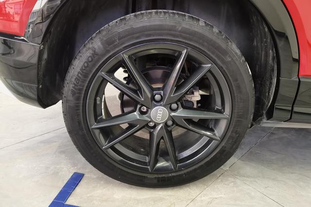 Audi Q2L id 3804598 из Китая 9