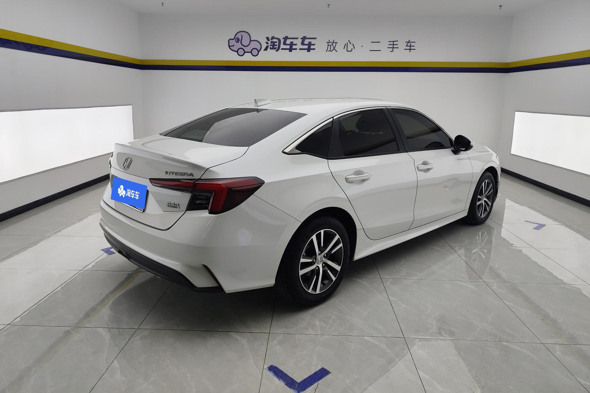 Honda Integra 2023 240TURBO CVT Lead