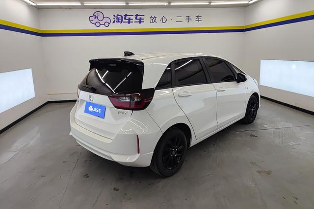 Honda Fit 2023 Белый из Китая, фото 6