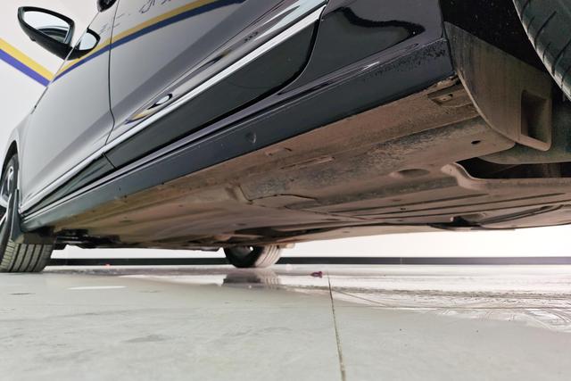 Volkswagen Passat id 3769190 из Китая 12