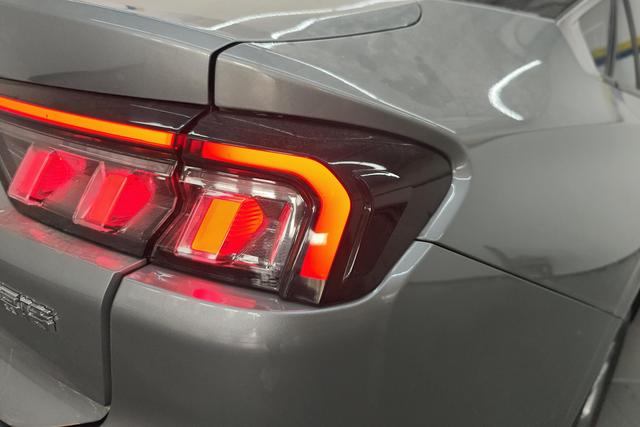 Ford Mondeo 2023 Eco Boost 245 Luxury — фото 5