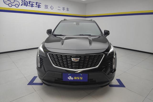 Cadillac XT4 2021 28 T 2 WD — фото 2