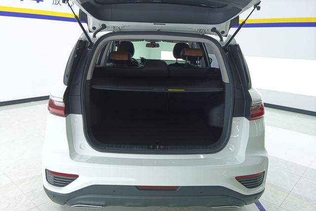 Geely X6 2020 1.4 T CVTPremium — фото 17